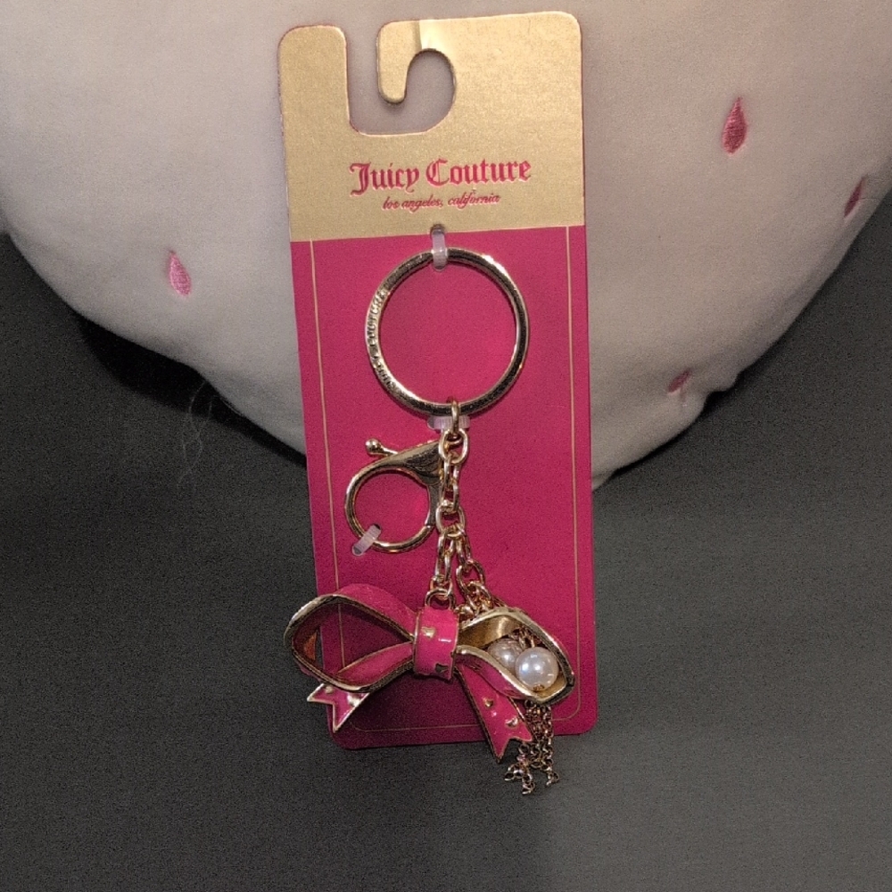 Juicy Couture Pink and Gold Key Holder with Bow and Pearl